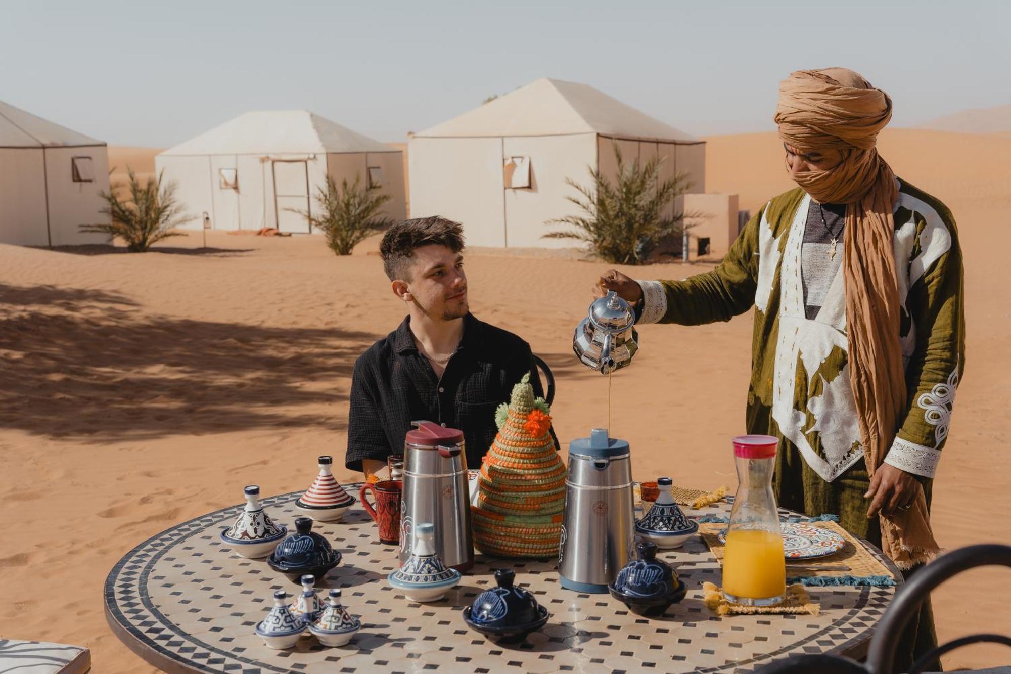 Royal Luxury Camp Ξενοδοχείο Merzouga Εξωτερικό φωτογραφία